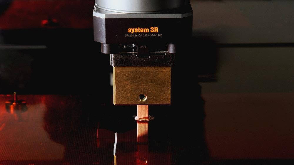 高難度の金型製作への対応力